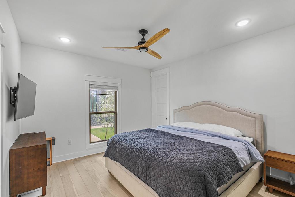 Newton, Alabama, 36352, United States, 4 Bedrooms Bedrooms, ,3 BathroomsBathrooms,Residential,For Sale,1989704