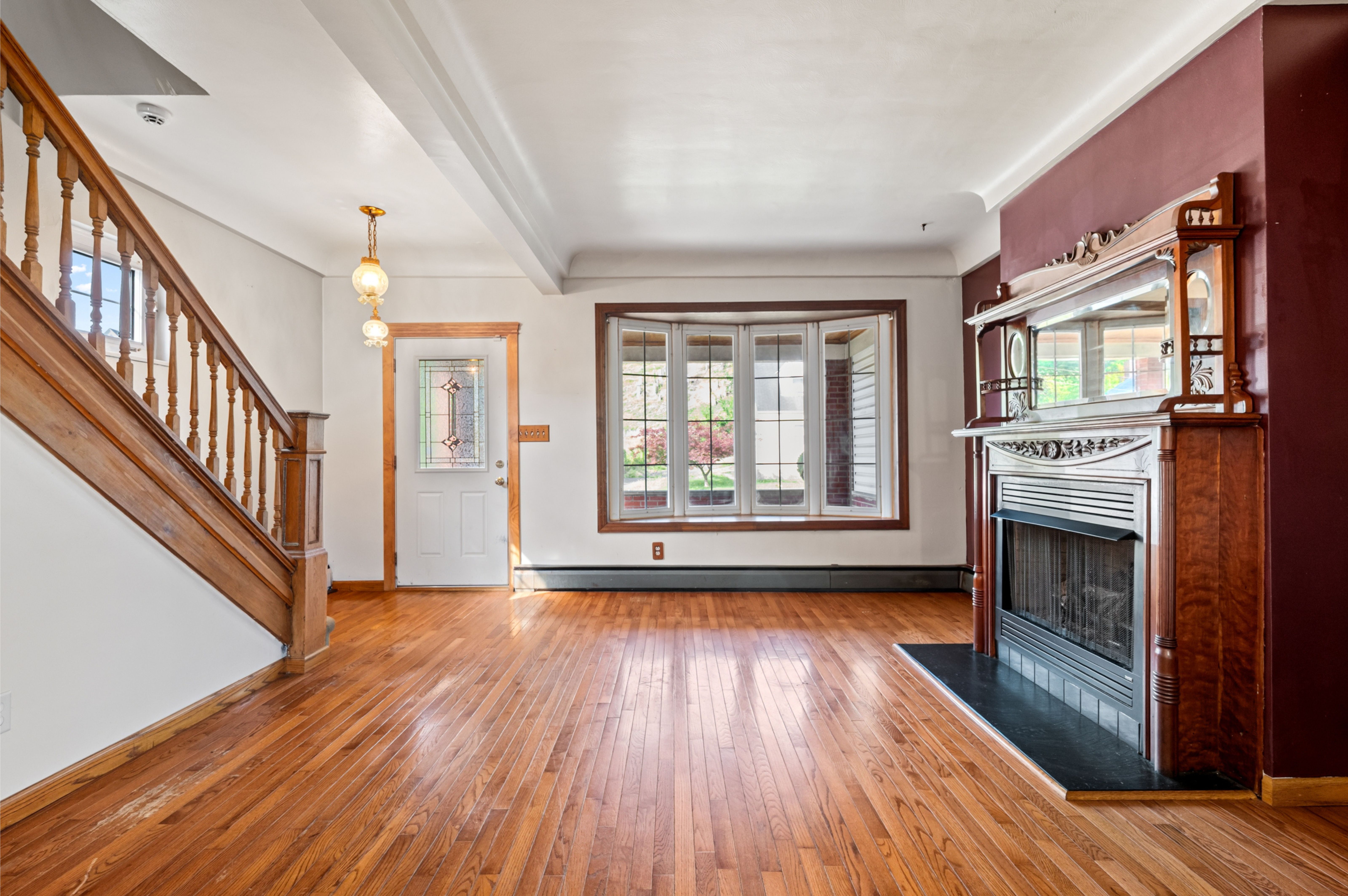  444 Russellwood Avenue, McKees Rocks, PA 15136 - 物件實景