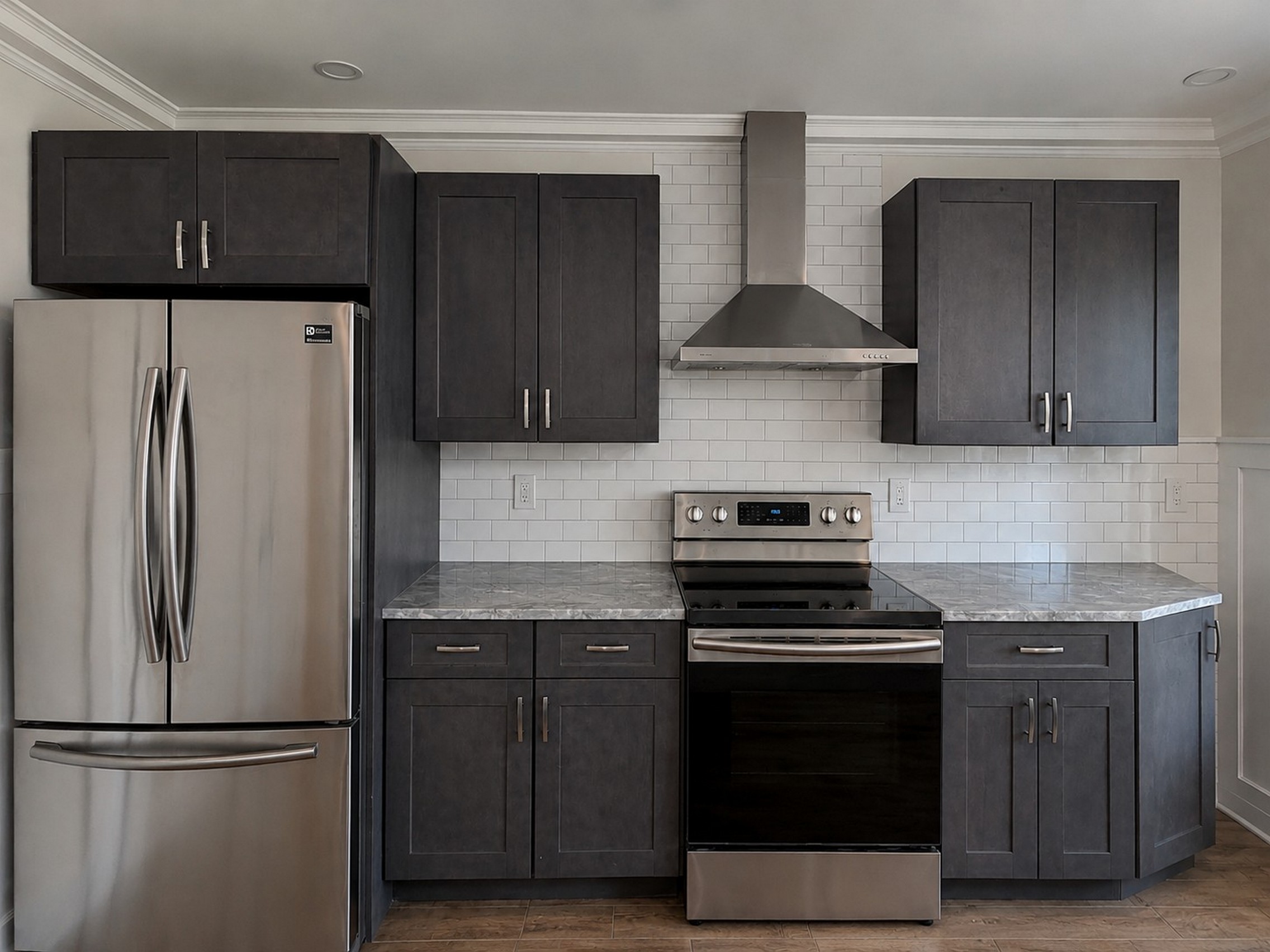  691 Myrtle Avenue, Albany, NY, 12208 - 物件實景