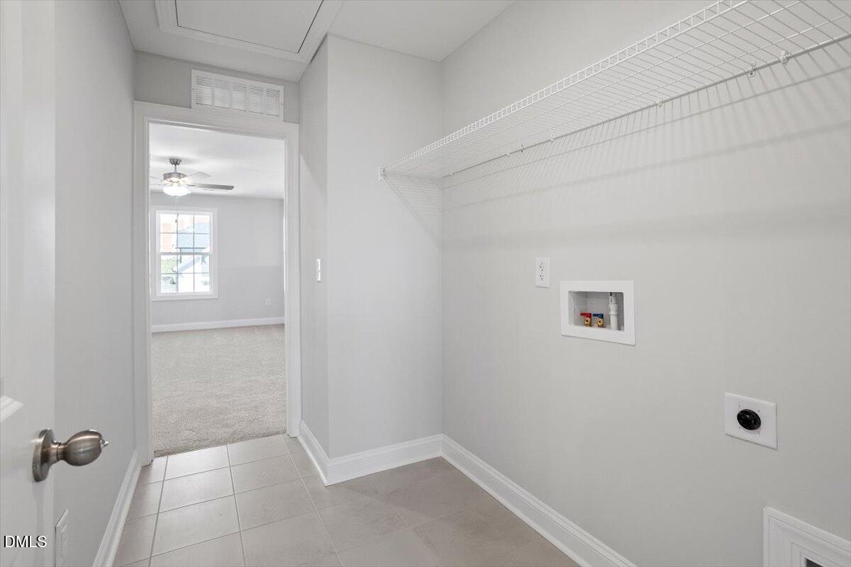 Fuquay Varina, North Carolina, 27526, United States, 5 Bedrooms Bedrooms, ,3 BathroomsBathrooms,Residential,For Sale,1973834