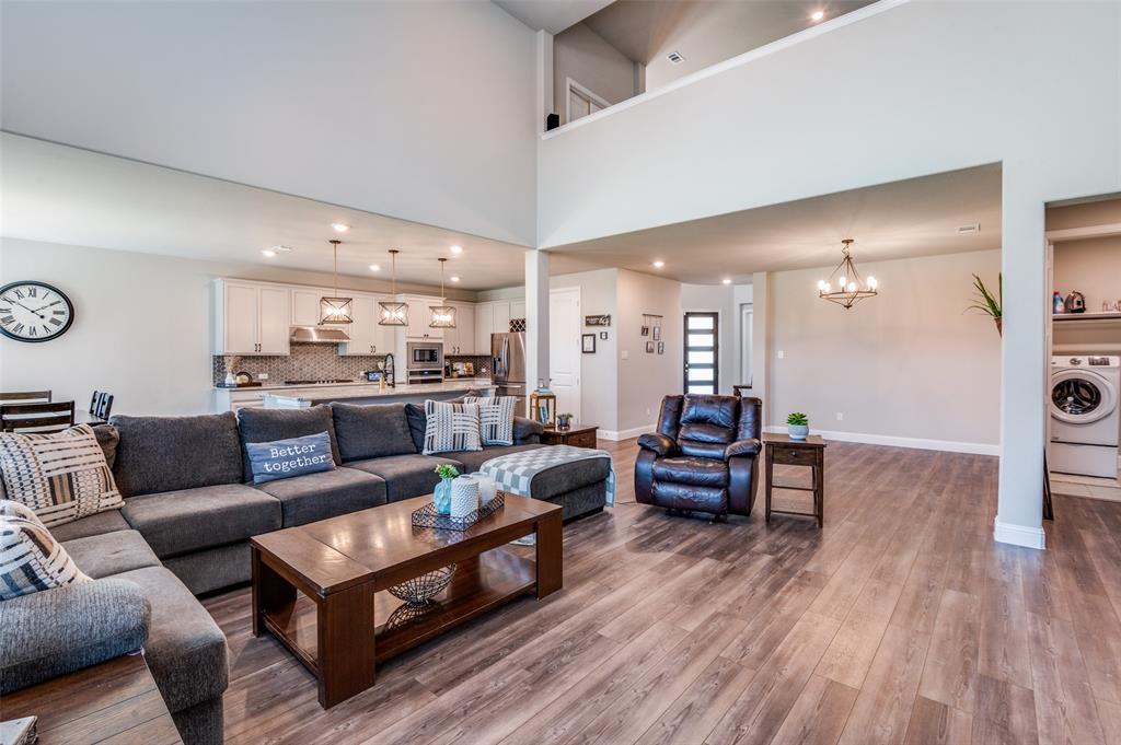 Prosper, Texas, 75078, United States, 5 Bedrooms Bedrooms, ,4 BathroomsBathrooms,Residential,For Sale,1898856