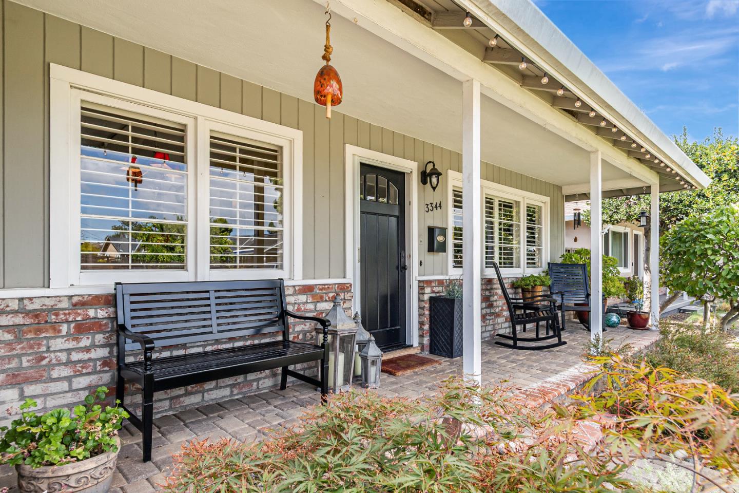 Santa Clara, California, 95050, United States, 3 Bedrooms Bedrooms, ,2 BathroomsBathrooms,Residential,For Sale,1942151