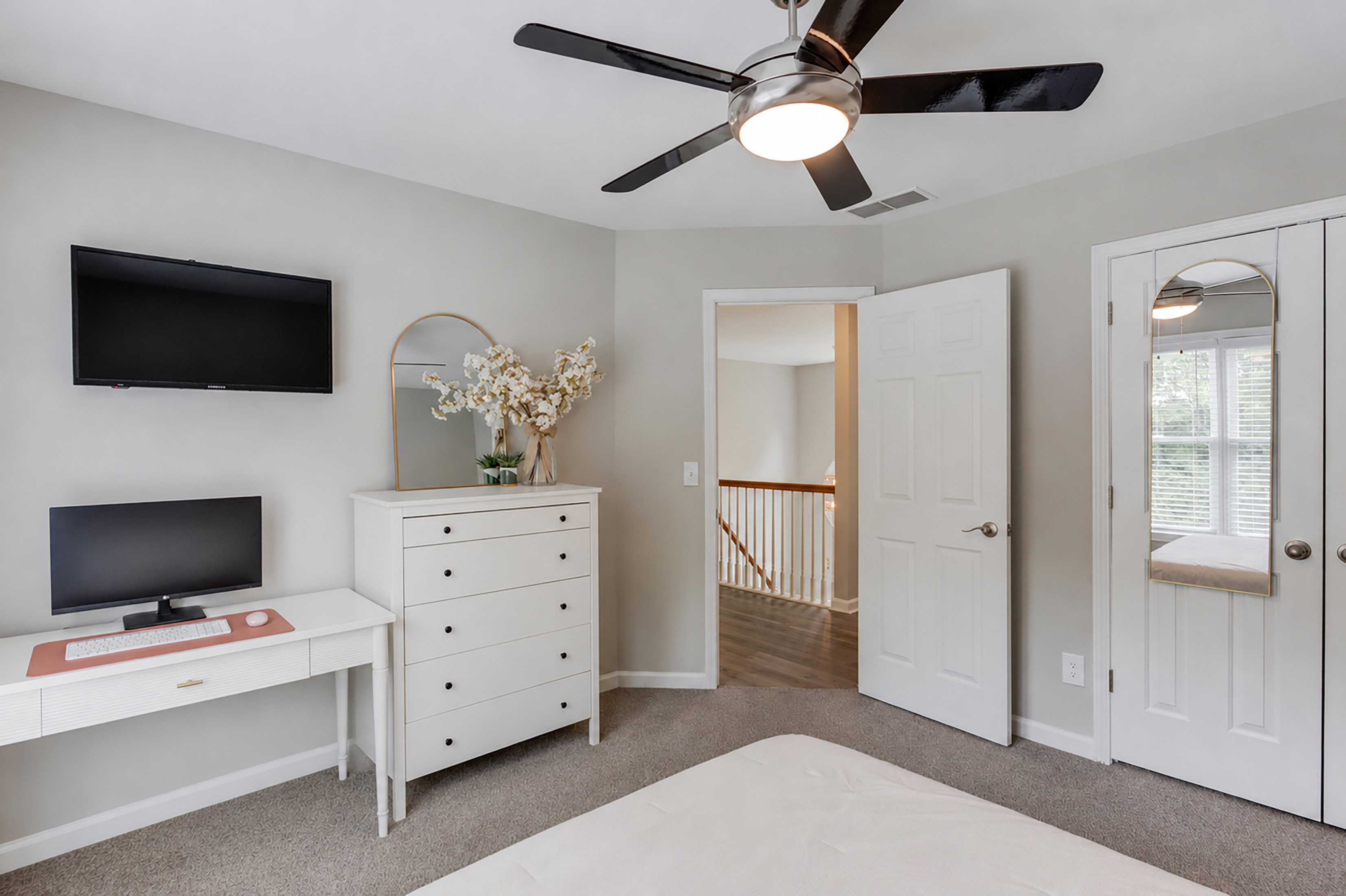  Beautifully Maintained Four Bedroom Home in the Heart of Johns Creek - 物件實景