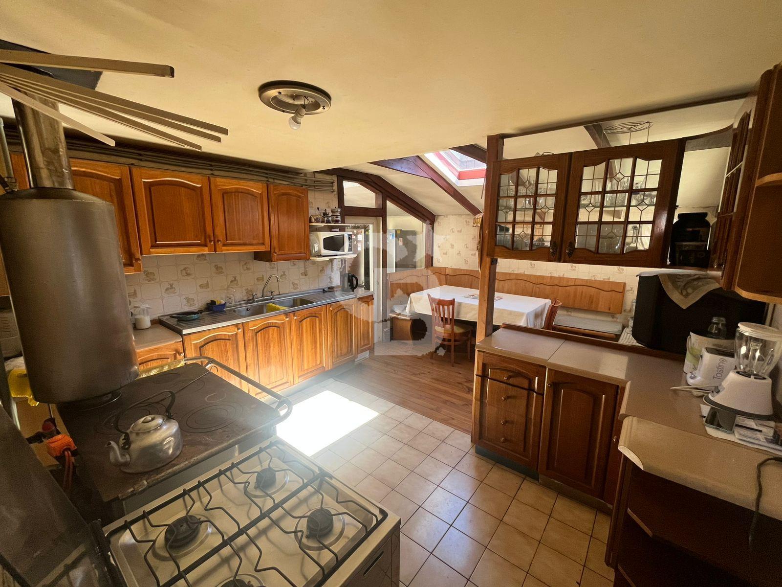 Puerto Varas, Chile, 8 Bedrooms Bedrooms, ,6 BathroomsBathrooms,Residential,For Sale,1967886