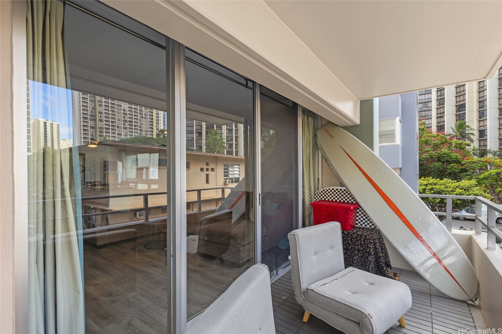 Honolulu, Hawaii, 96815, United States, 2 Bedrooms Bedrooms, ,2 BathroomsBathrooms,Residential,For Sale,1926307