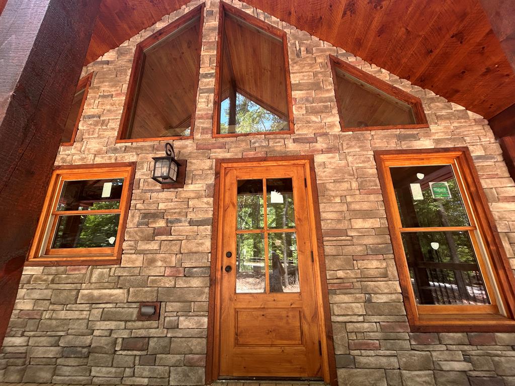 Mineral Bluff, Georgia, 30559, United States, 4 Bedrooms Bedrooms, ,3 BathroomsBathrooms,Residential,For Sale,1859066