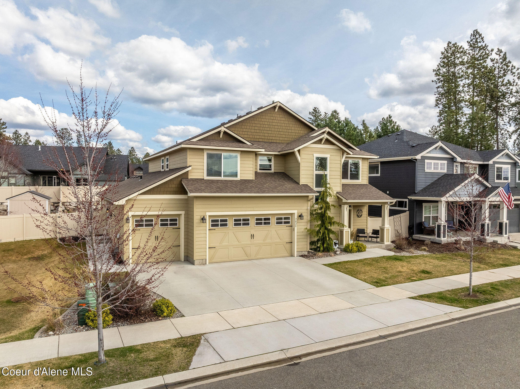 Coeur D'alene, Idaho, 83815, United States, 5 Bedrooms Bedrooms, ,4 BathroomsBathrooms,Residential,For Sale,1754735