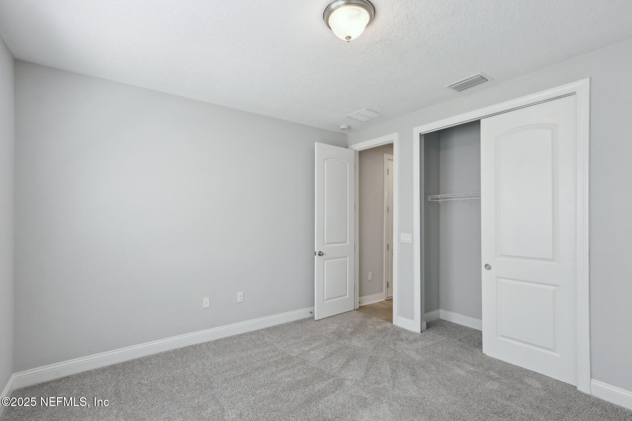 Jacksonville, Florida, 32256, United States, 4 Bedrooms Bedrooms, ,3 BathroomsBathrooms,Residential,For Sale,1796849