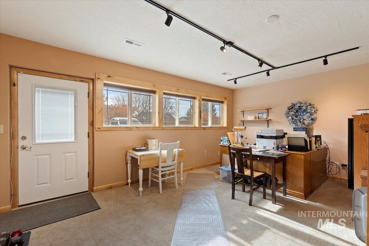 Boise, Idaho, 83709-7329, United States, 3 Bedrooms Bedrooms, ,Residential,For Sale,1992801