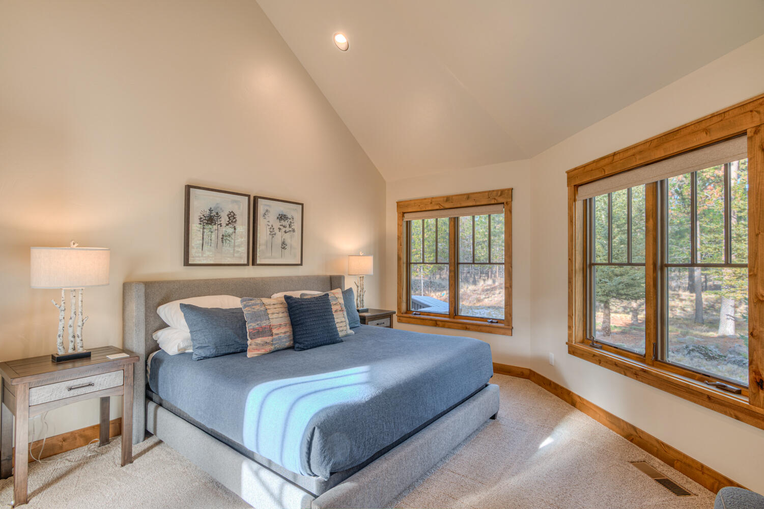 Bend, Oregon, 97707, United States, 4 Bedrooms Bedrooms, ,4 BathroomsBathrooms,Residential,For Sale,2005289