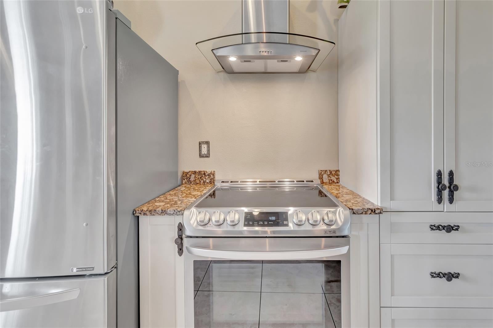 GROVELAND, Florida, 34736, United States, 3 Bedrooms Bedrooms, ,2 BathroomsBathrooms,Residential,For Sale,1932876