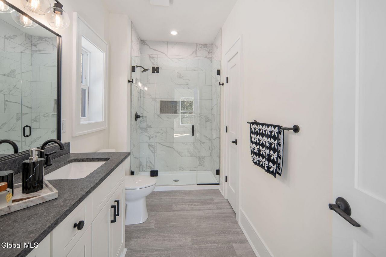 Lake George, New York, 12845, United States, 3 Bedrooms Bedrooms, ,3 BathroomsBathrooms,Residential,For Sale,1960520