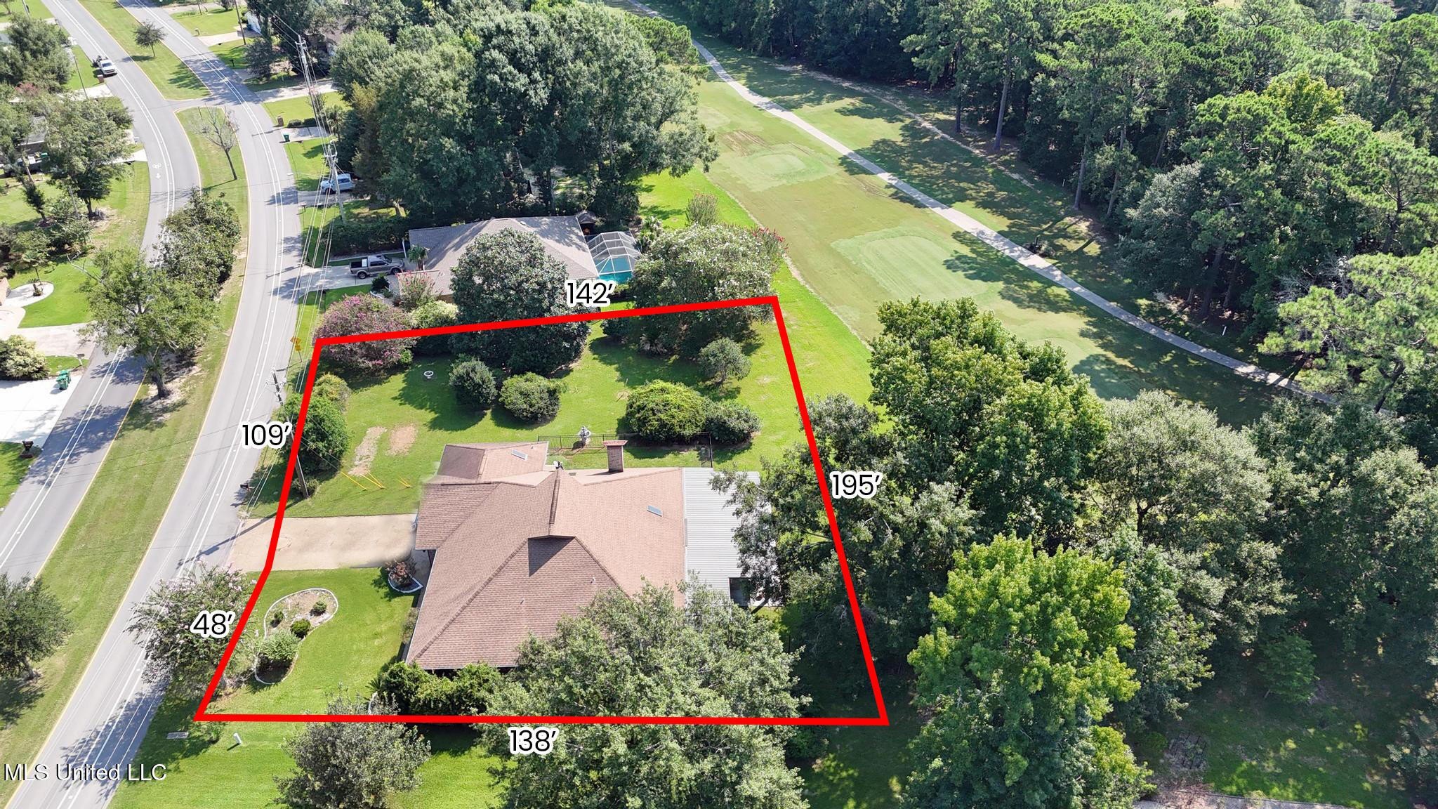 Diamondhead, Mississippi, 39525, United States, 3 Bedrooms Bedrooms, ,4 BathroomsBathrooms,Residential,For Sale,1923554
