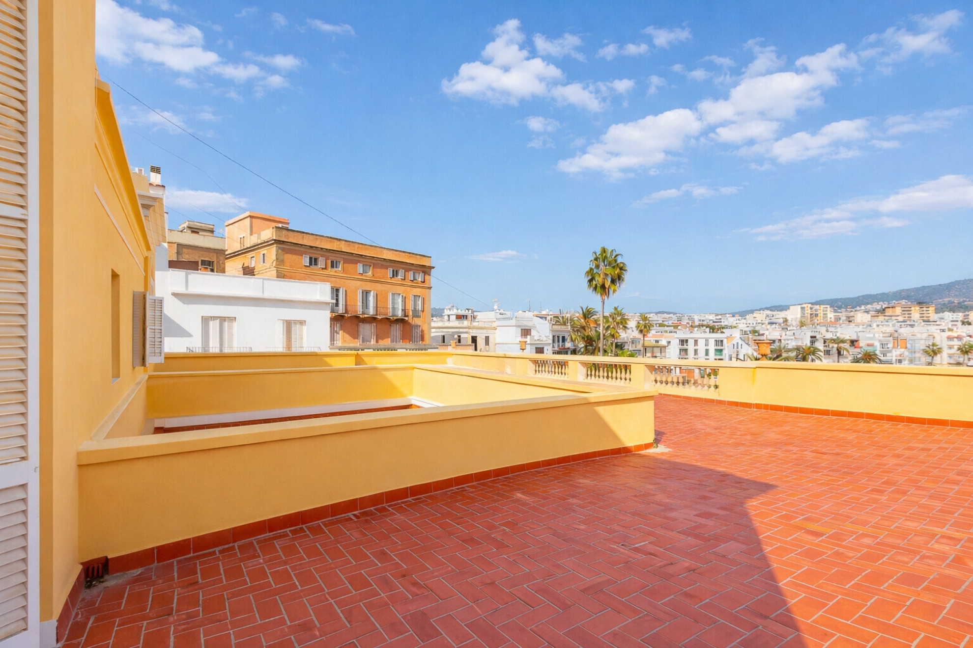  Balcony of the Sea: History and Horizon in Sitges - 物件實景