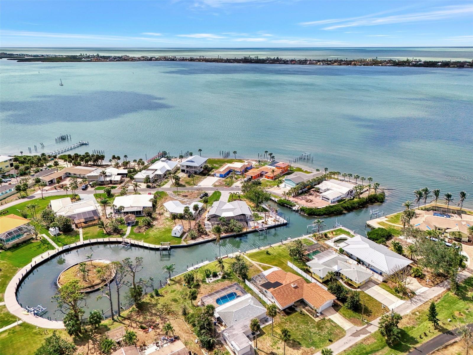 ENGLEWOOD, Florida, 34223, United States, 2 Bedrooms Bedrooms, ,3 BathroomsBathrooms,Residential,For Sale,1990231