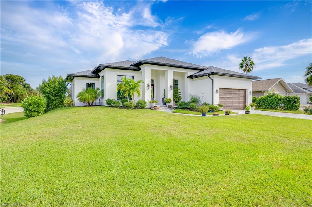 Bonita Springs, Florida, 34135, United States, 4 Bedrooms Bedrooms, ,2 BathroomsBathrooms,Residential,For Sale,1991686