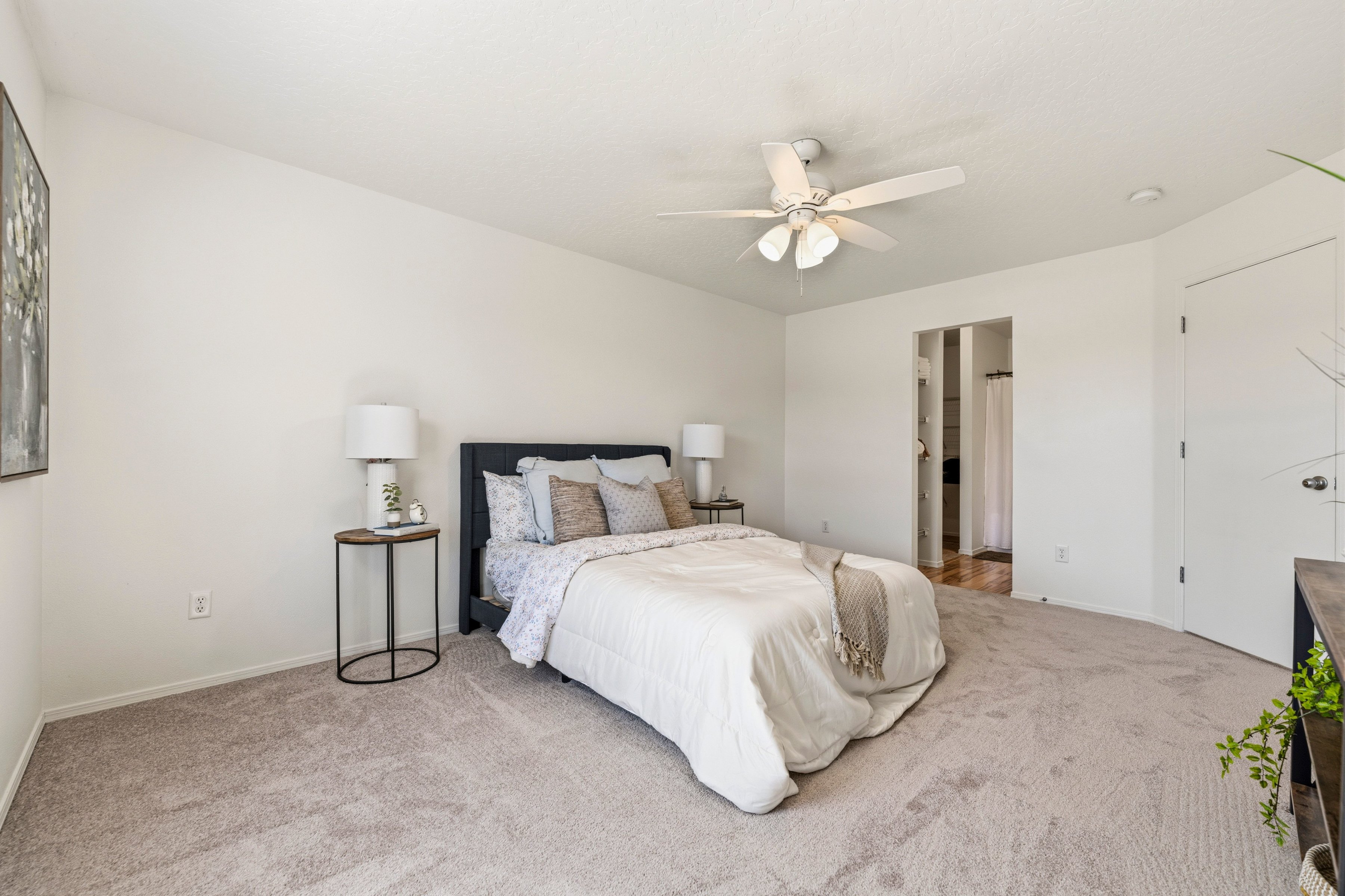  Charming single-level 3-bed, 2 bath home wonderfully located in North Caldwell - 物件實景