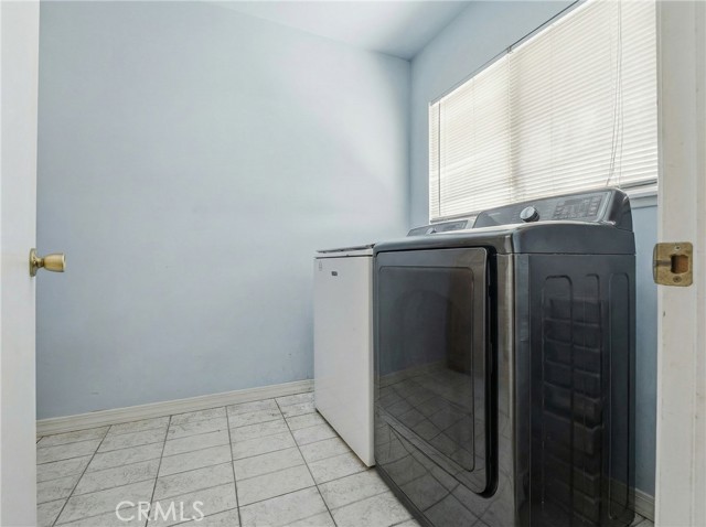 Downey, California, 90240, United States, 5 Bedrooms Bedrooms, ,3 BathroomsBathrooms,Residential,For Sale,2012323