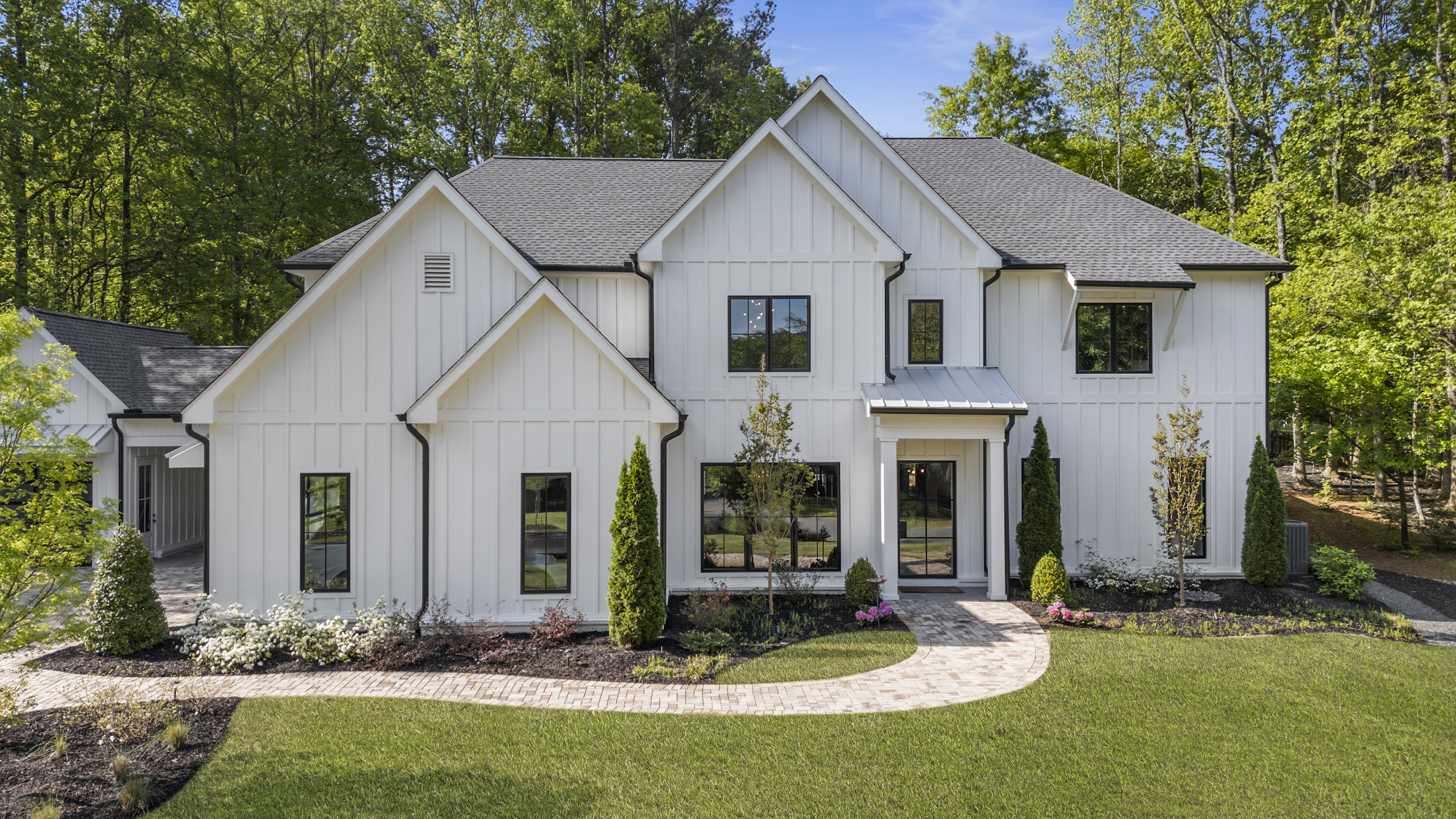 Downtown Alpharetta Luxury Retreat