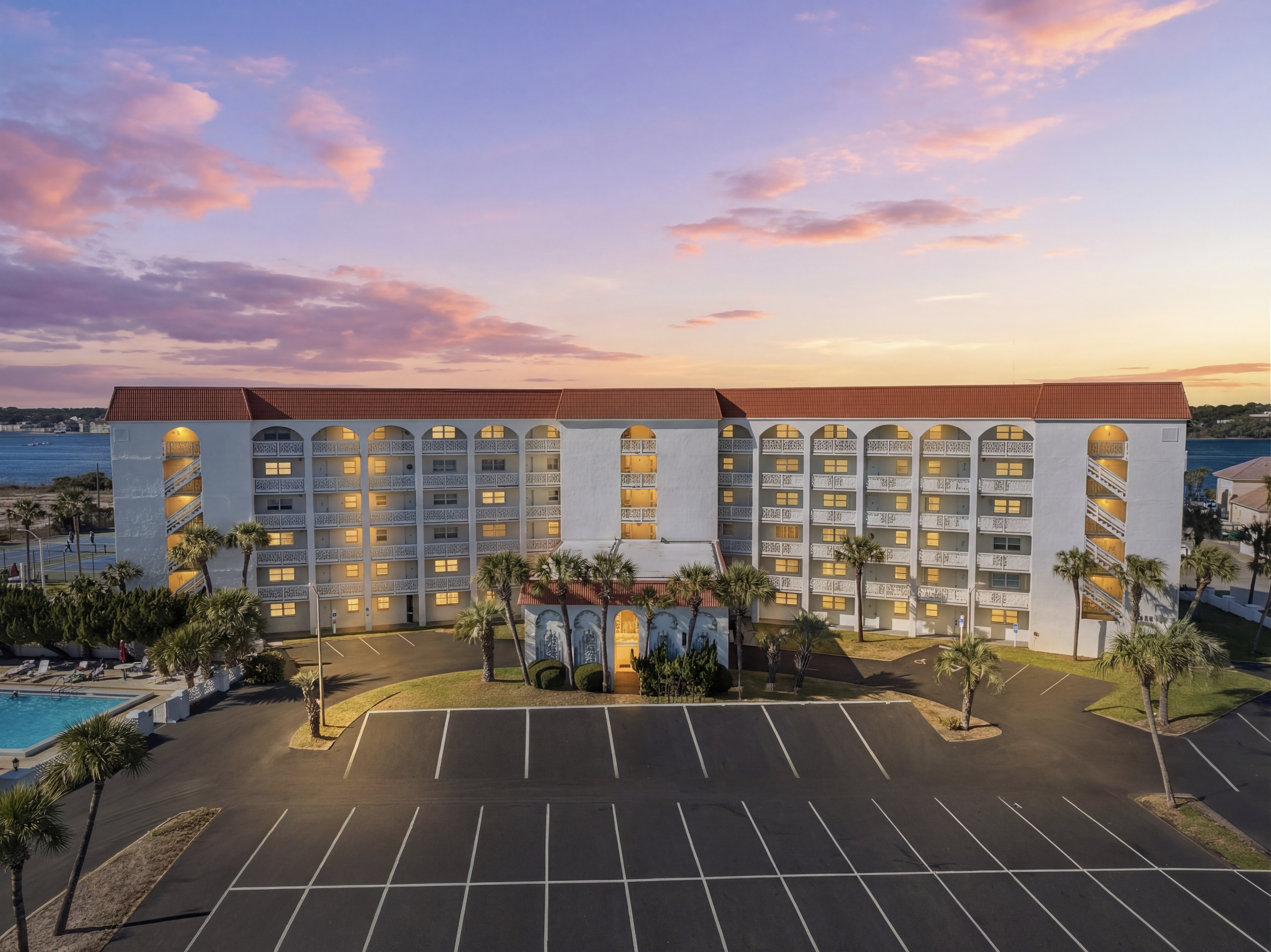  Updated Coastal Condo With Gulf Access And Resort Amenities - 物件實景