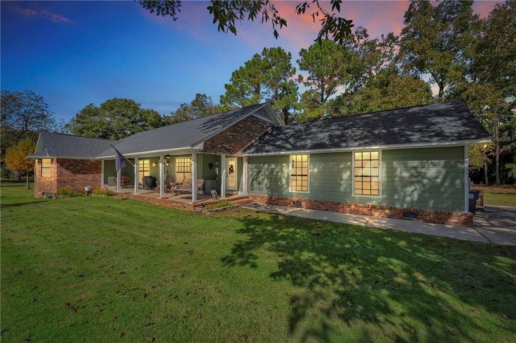 Grand Bay, Alabama, 36541, United States, 5 Bedrooms Bedrooms, ,3 BathroomsBathrooms,Residential,For Sale,2000990