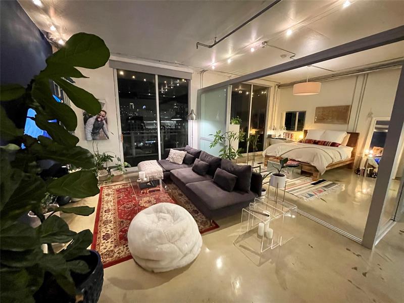 Miami, Florida, 33137, United States, 2 Bedrooms Bedrooms, ,2 BathroomsBathrooms,Residential,For Sale,1942065