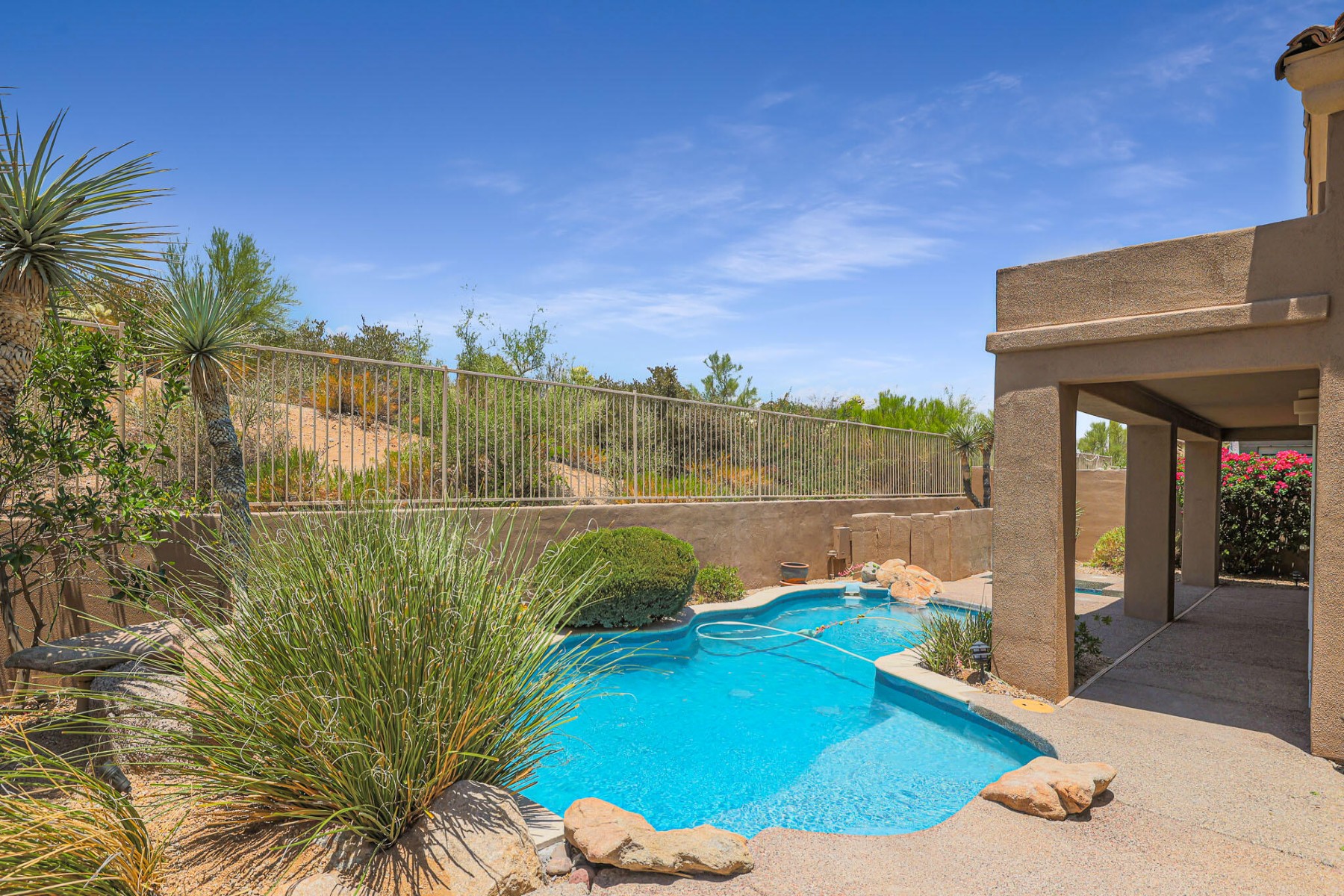  11530 E Desert Willow Drive¦Scottsdale, AZ - 物件實景