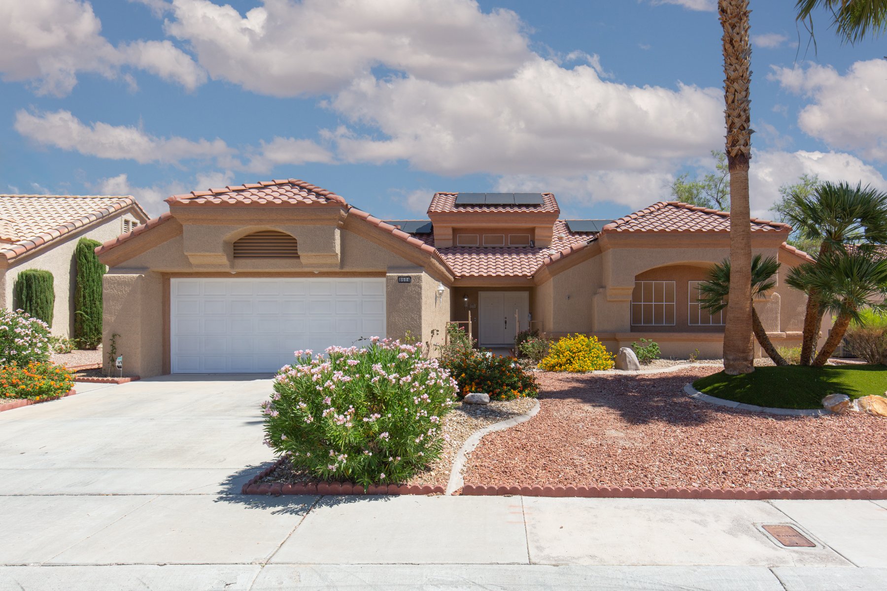 Linderwood Dr, Las Vegas, NV 89134 #1