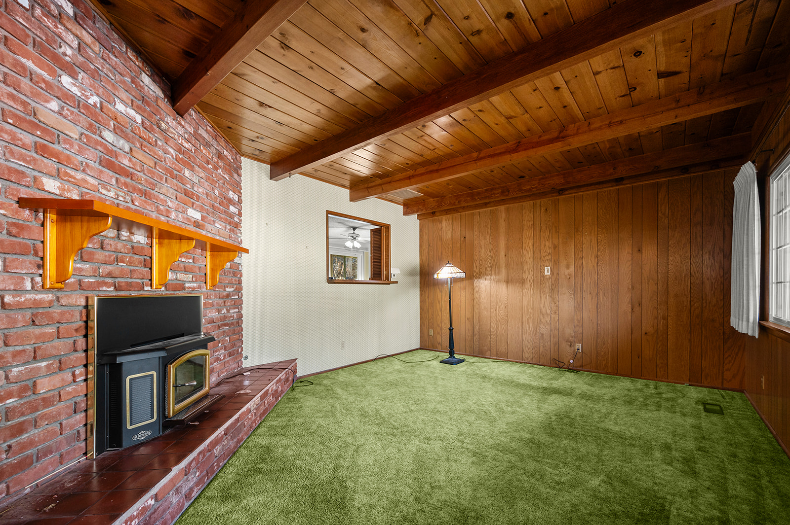 Big Bear City, California, 92314, United States, 4 Bedrooms Bedrooms, ,3 BathroomsBathrooms,Residential,For Sale,2000367