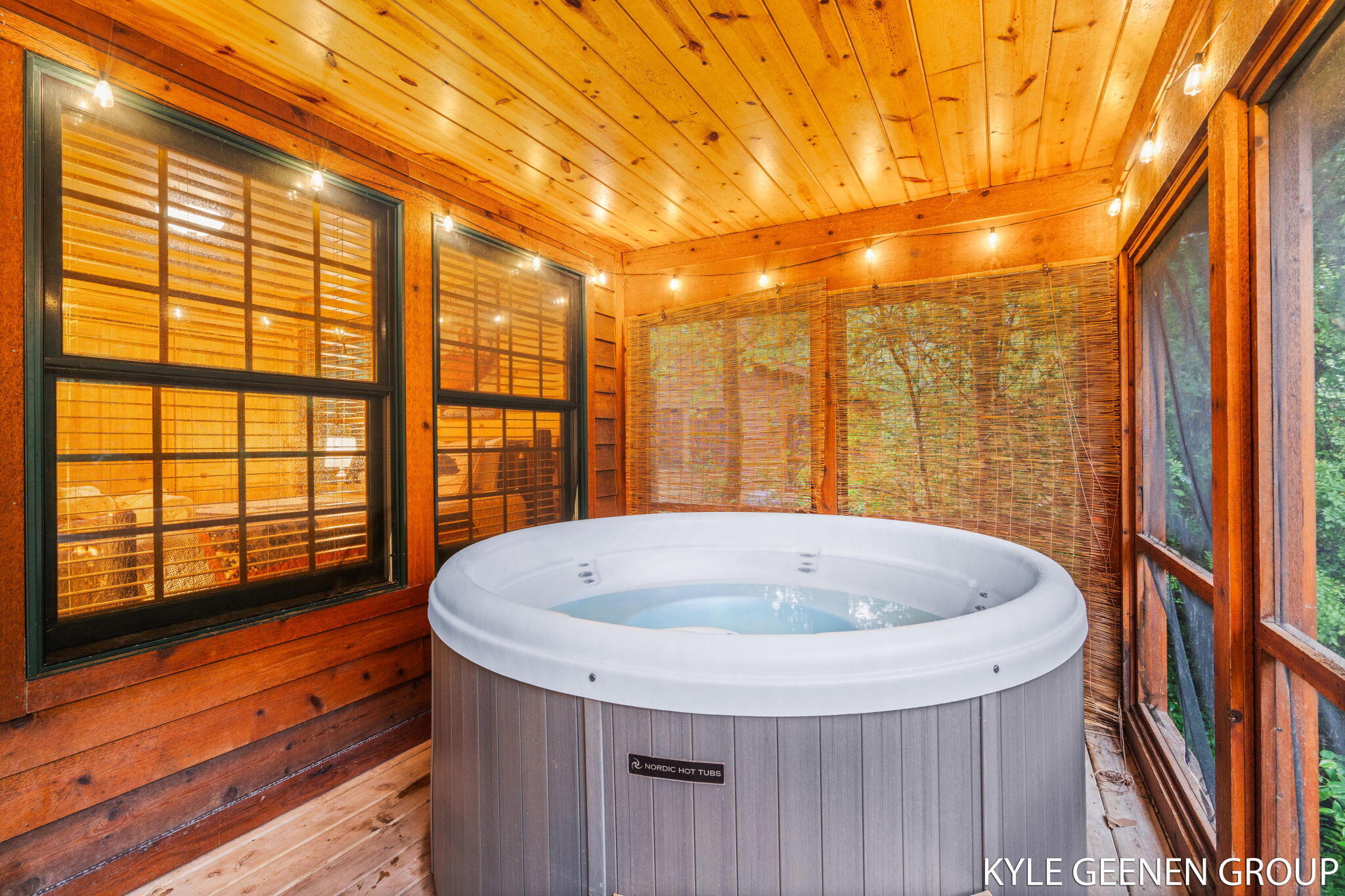 Saugatuck, Michigan, 49453, United States, 3 Bedrooms Bedrooms, ,2 BathroomsBathrooms,Residential,For Sale,1917281