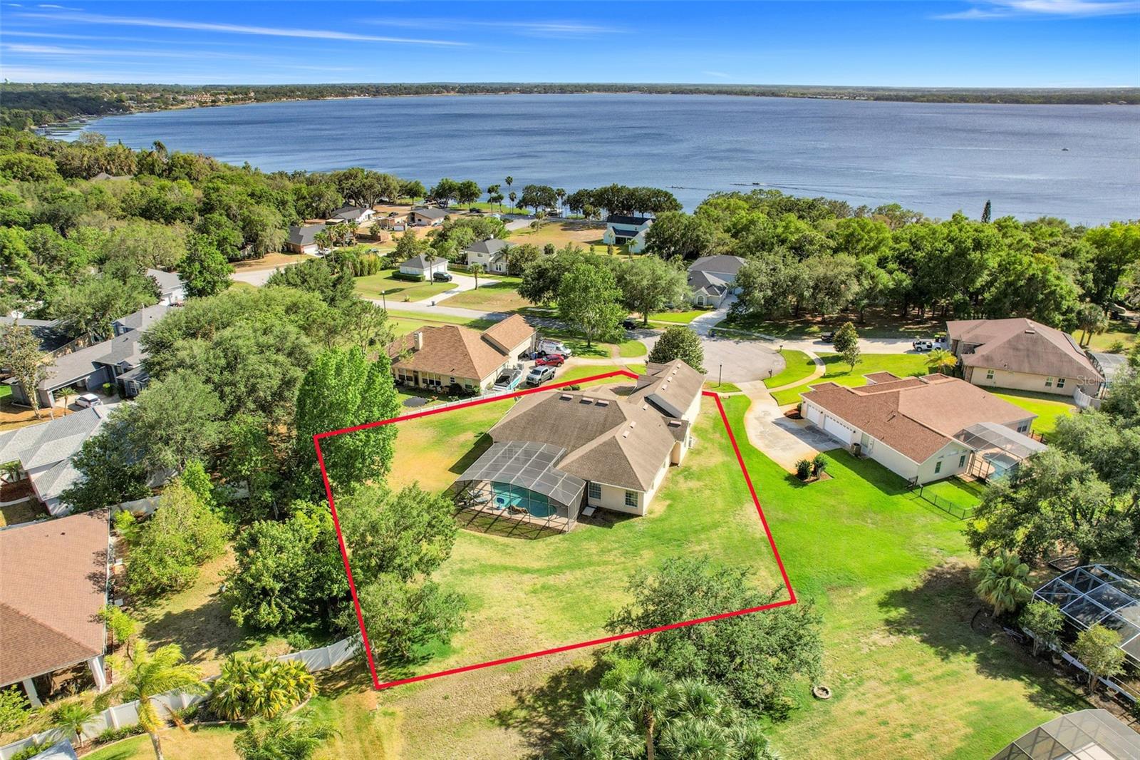 MINNEOLA, Florida, 34715, United States, 4 Bedrooms Bedrooms, ,4 BathroomsBathrooms,Residential,For Sale,1933322
