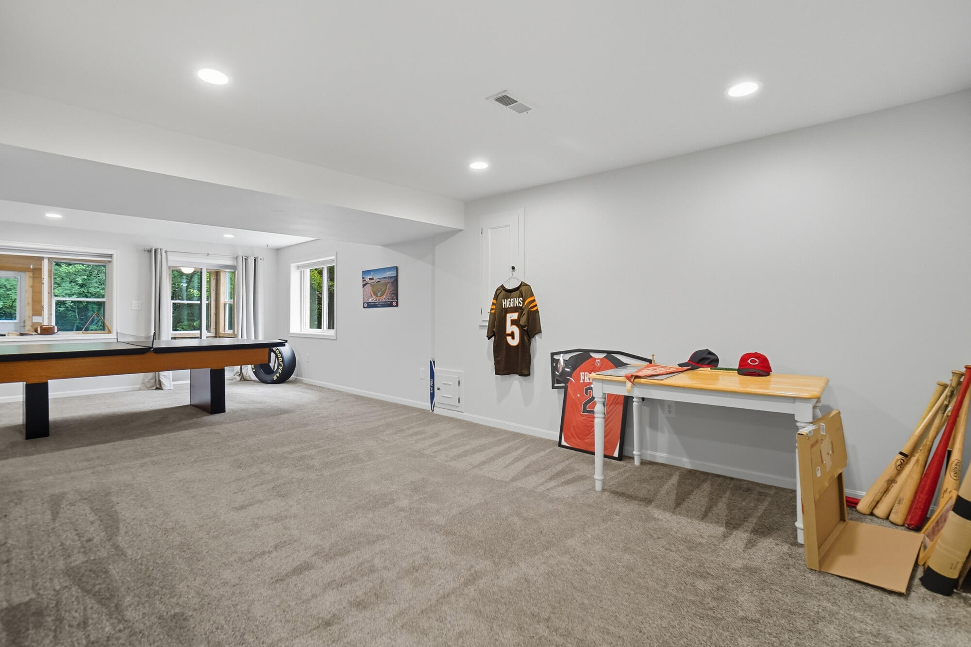 Hebron, Kentucky, 41048, United States, 4 Bedrooms Bedrooms, ,4 BathroomsBathrooms,Residential,For Sale,1958481