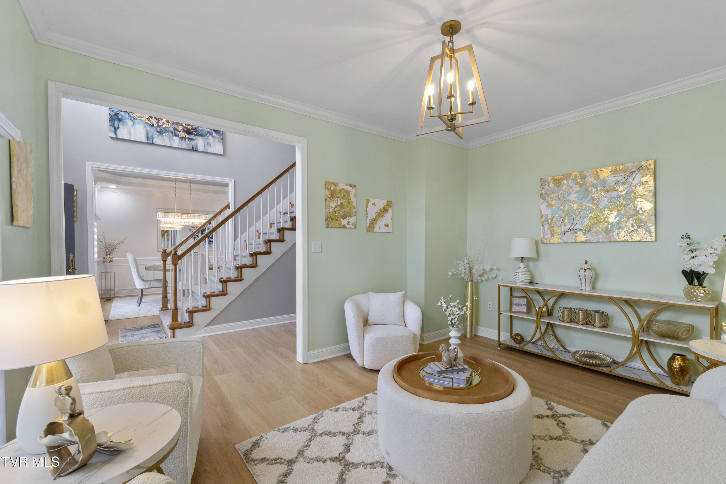 Kingsport, Tennessee, 37660, United States, 5 Bedrooms Bedrooms, ,4 BathroomsBathrooms,Residential,For Sale,2024666