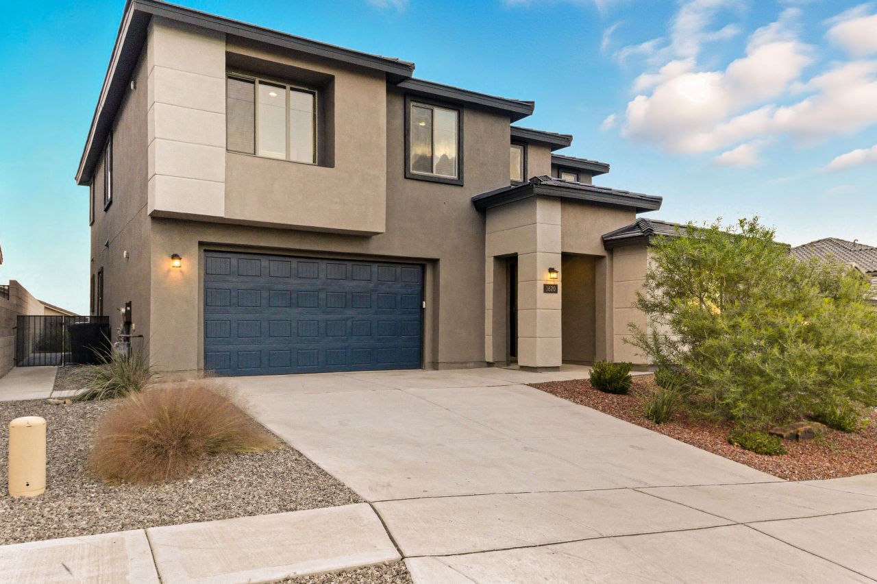 Albuquerque, New Mexico, 87120, United States, 5 Bedrooms Bedrooms, ,4 BathroomsBathrooms,Residential,For Sale,1957910