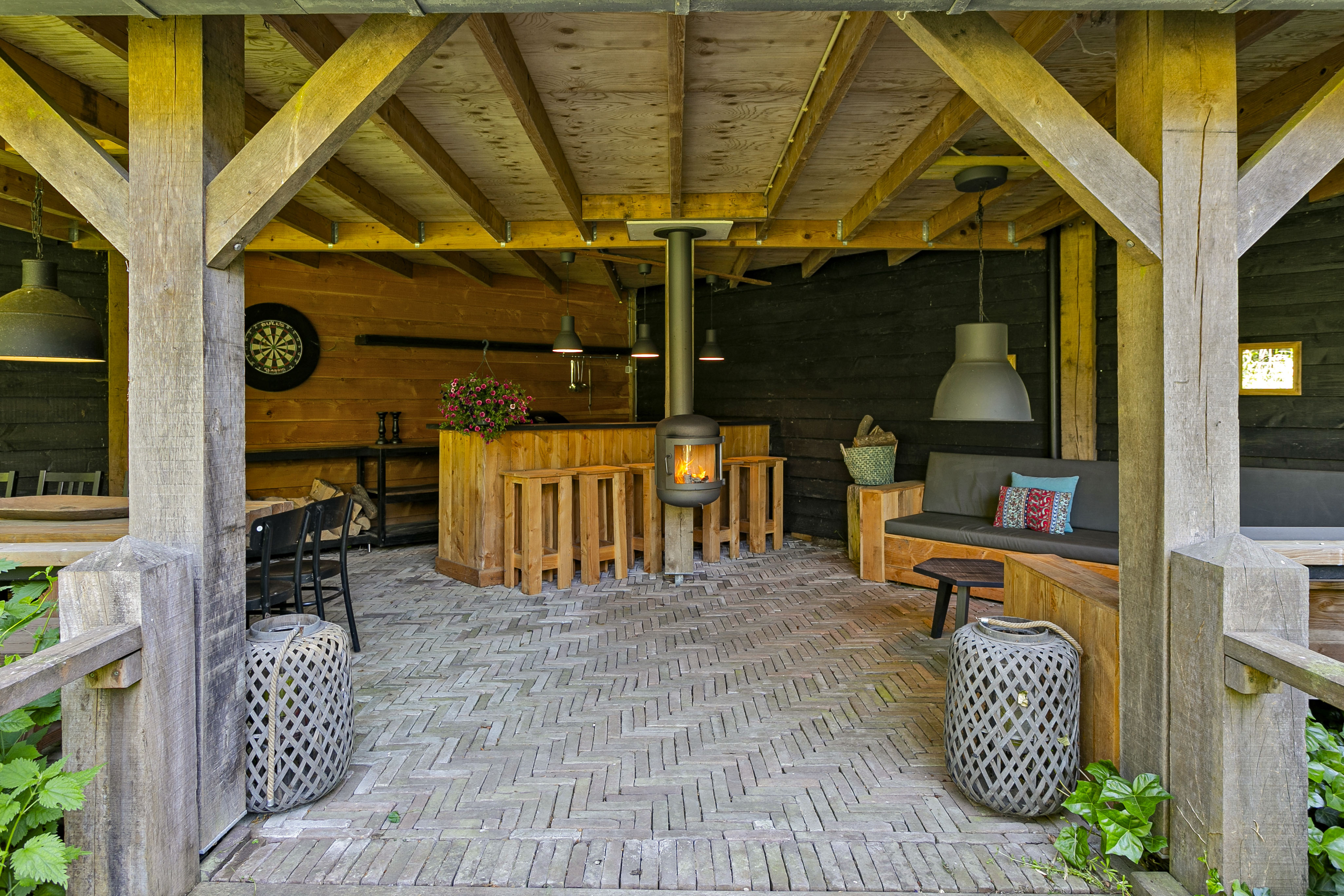  Stately elegance with a contemporary soul – a unique family residence - 物件實景