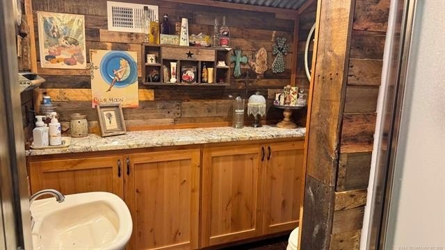 Hodgen, Oklahoma, 74939, United States, 4 Bedrooms Bedrooms, ,3 BathroomsBathrooms,Residential,For Sale,1979733