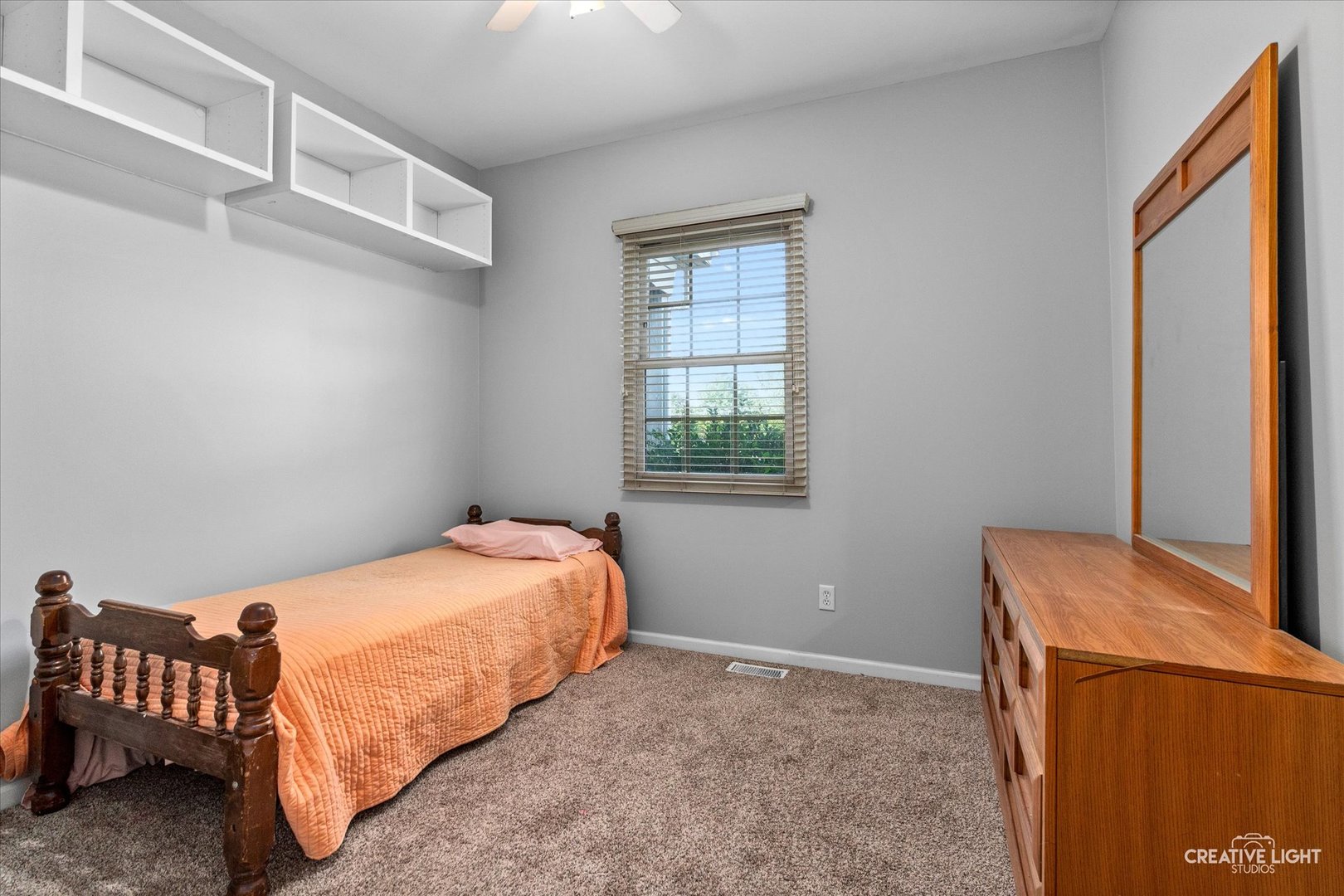 Plano, Illinois, 60545, United States, 4 Bedrooms Bedrooms, ,4 BathroomsBathrooms,Residential,For Sale,2003309