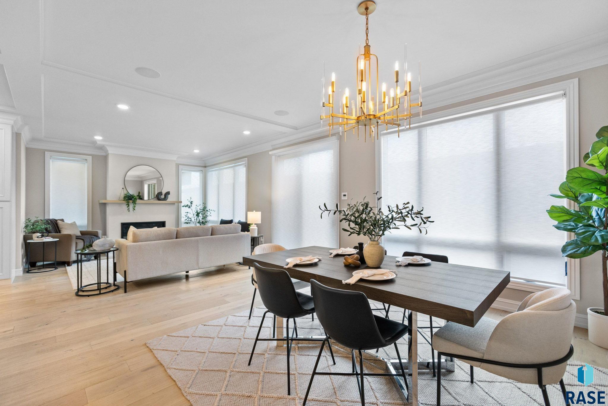 Sioux Falls, South Dakota, 57106, United States, 3 Bedrooms Bedrooms, ,2 BathroomsBathrooms,Residential,For Sale,1986319