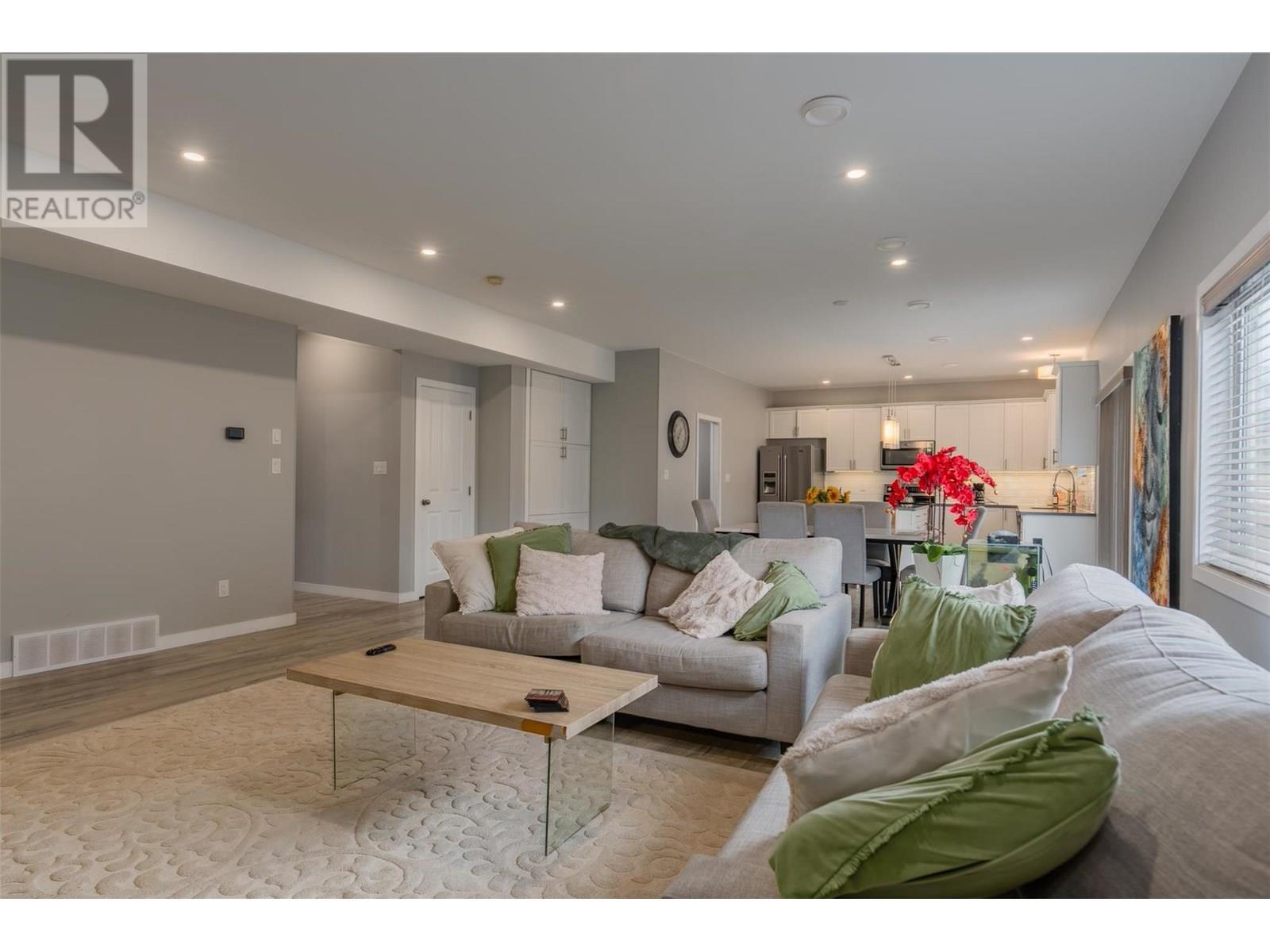 CASTLEGAR, British Columbia, V1N 4X9, CA, 5 Bedrooms Bedrooms, ,2 BathroomsBathrooms,Residential,For Sale,1913698
