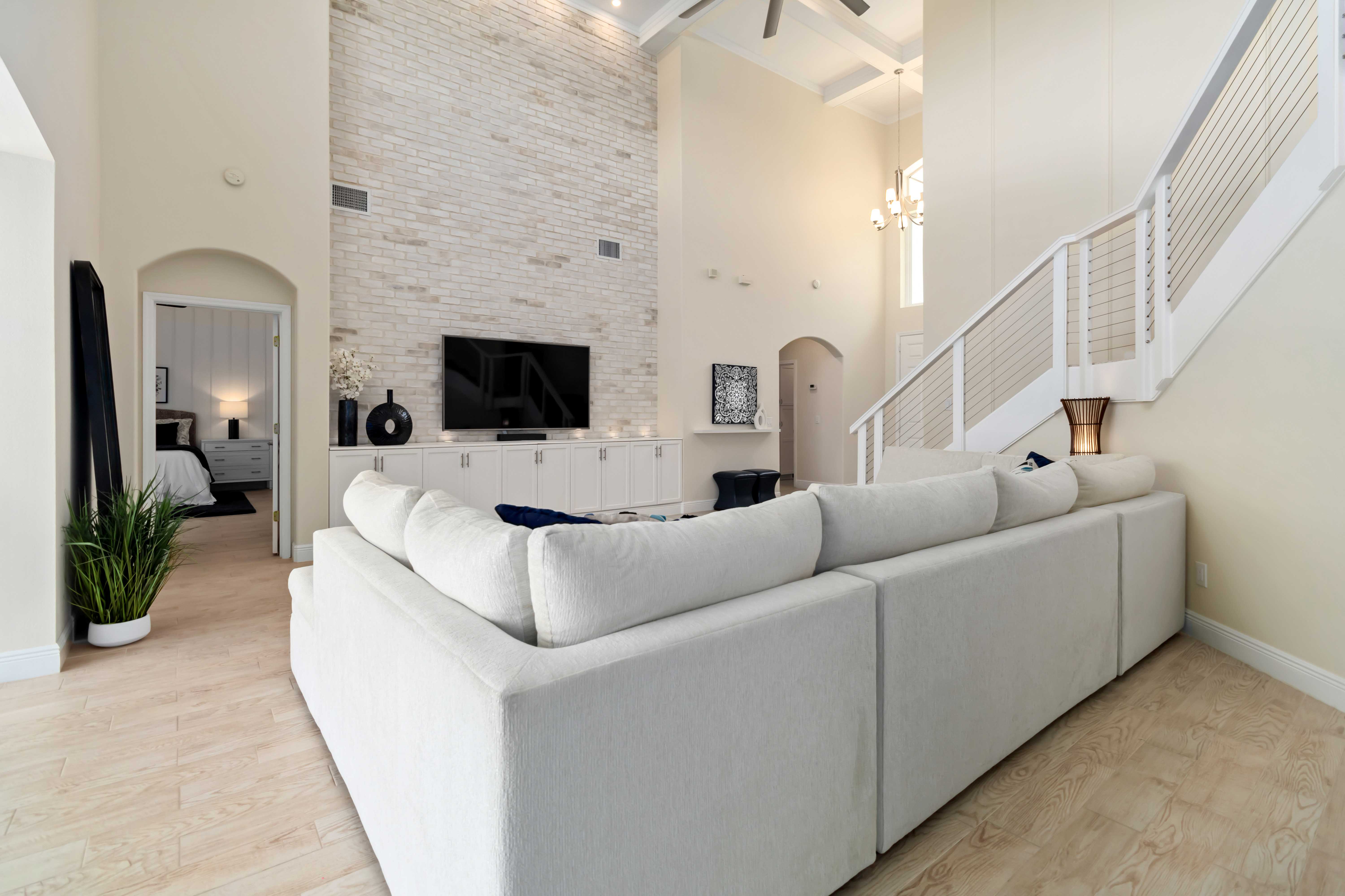 Indialantic, Florida, 32903, United States, 5 Bedrooms Bedrooms, ,3 BathroomsBathrooms,Residential,For Sale,2005377