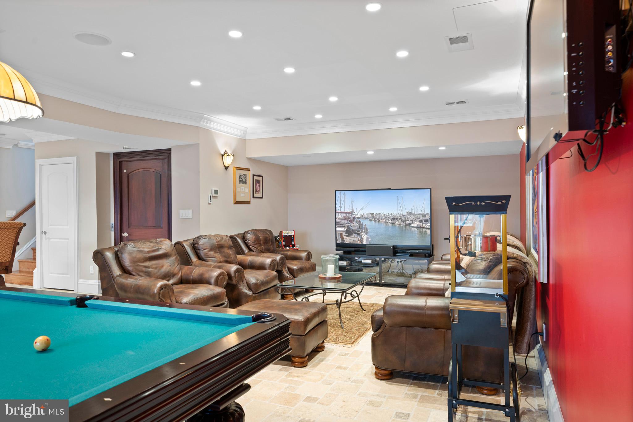 Lusby, Maryland, 20657, United States, 4 Bedrooms Bedrooms, ,6 BathroomsBathrooms,Residential,For Sale,1990435