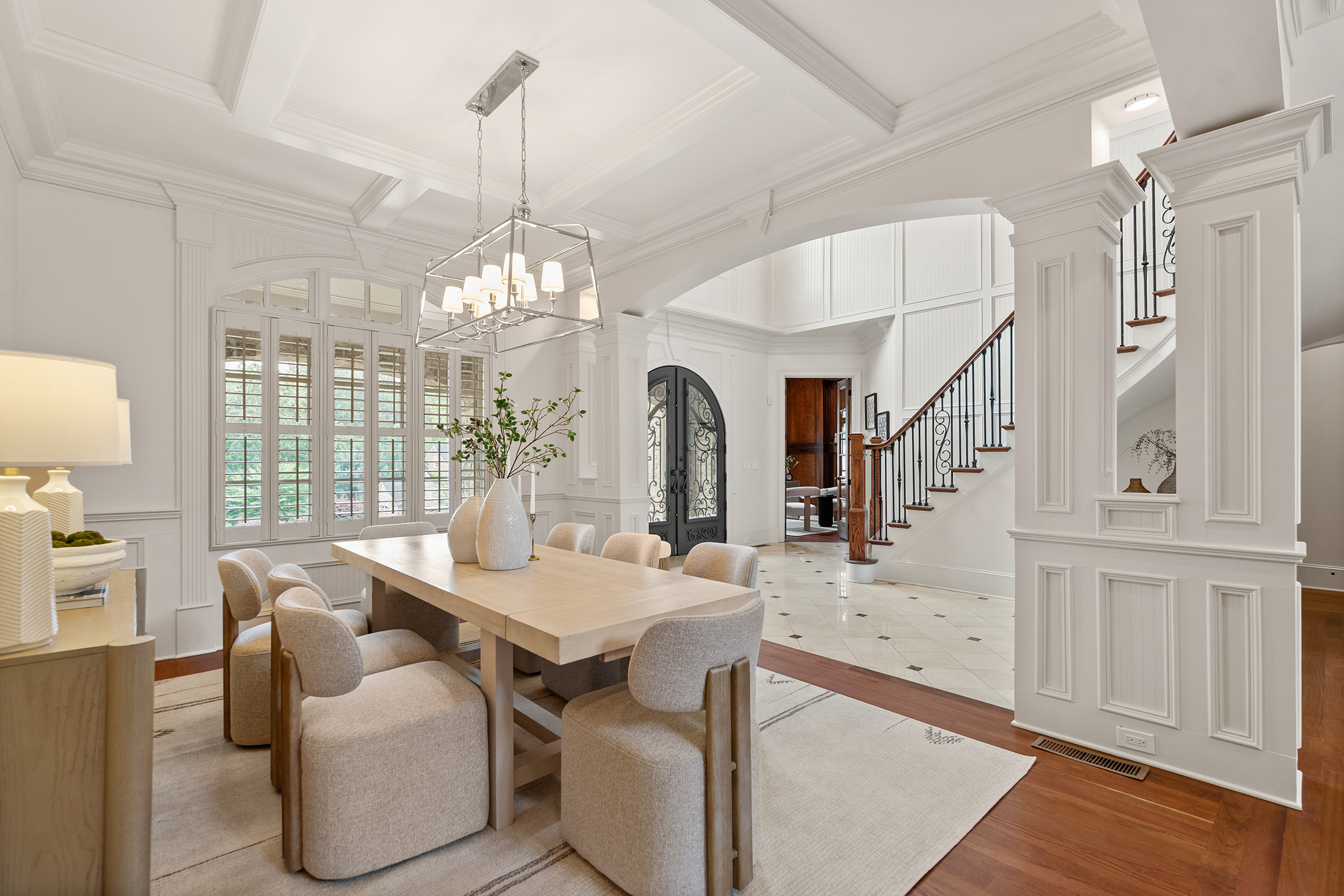  Luxury Living Centered Around a Stunning New Pool and Spa - 物件實景