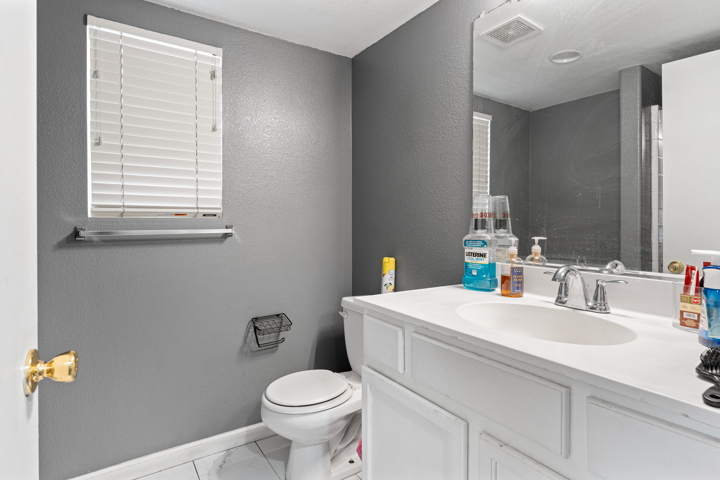 Moreno Valley, California, 92551, United States, 4 Bedrooms Bedrooms, ,3 BathroomsBathrooms,Residential,For Sale,1920483