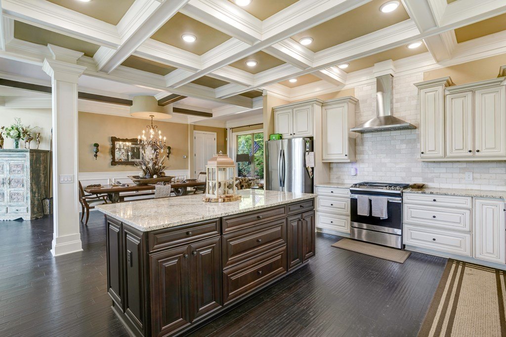 Hiawassee, Georgia, 30546, United States, 4 Bedrooms Bedrooms, ,5 BathroomsBathrooms,Residential,For Sale,1983256