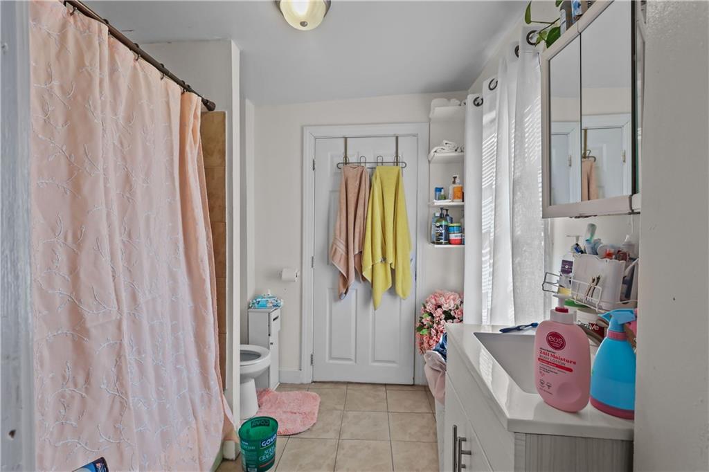 Providence, Rhode Island, 02907, United States, 10 Bedrooms Bedrooms, ,6 BathroomsBathrooms,Residential,For Sale,1844699