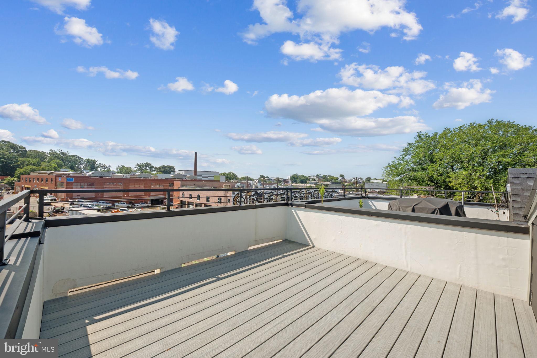 Washington, District of Columbia, 20002, United States, 3 Bedrooms Bedrooms, ,3 BathroomsBathrooms,Residential,For Sale,1928726