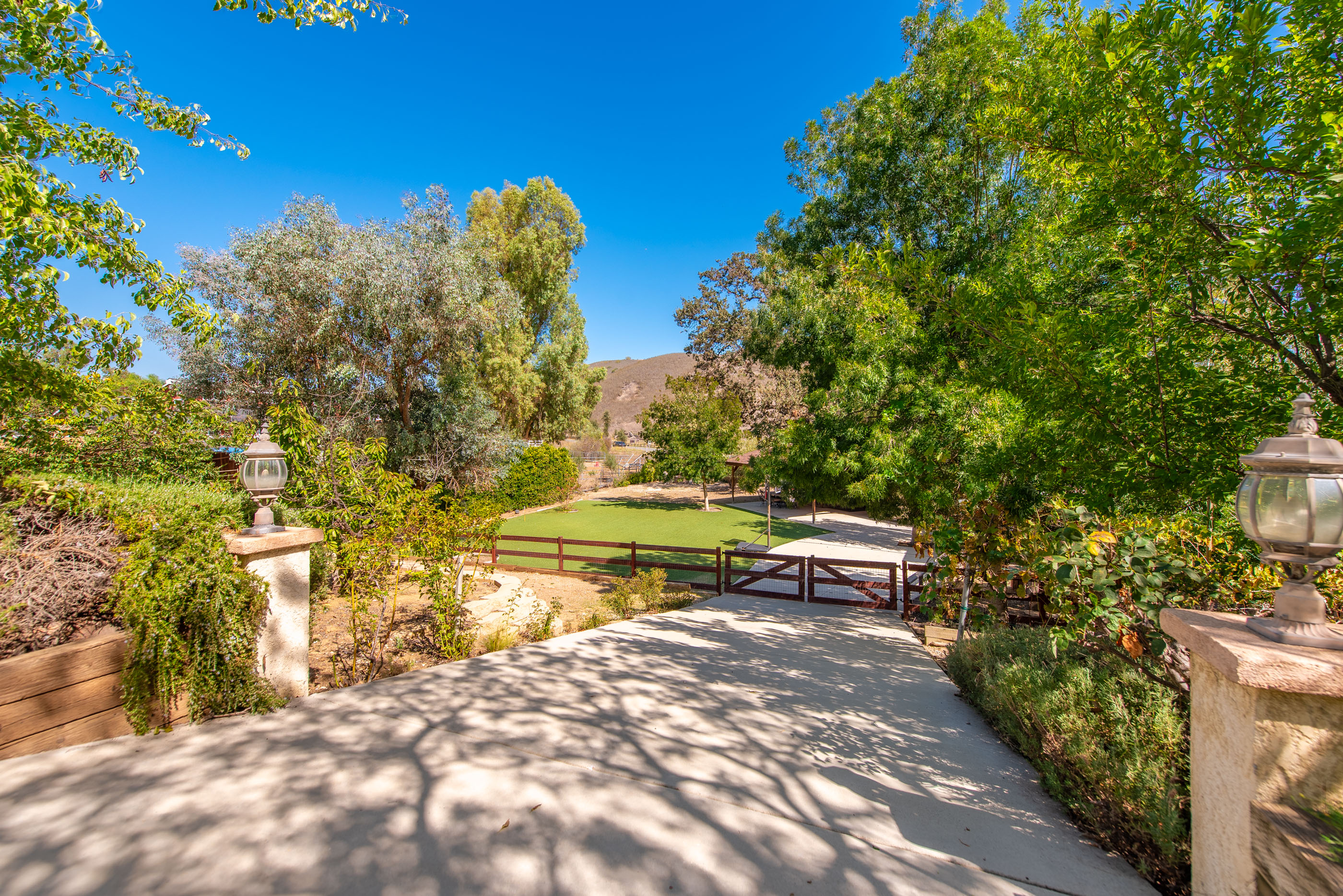  5512 Colodny Drive, Agoura Hills - 物件實景
