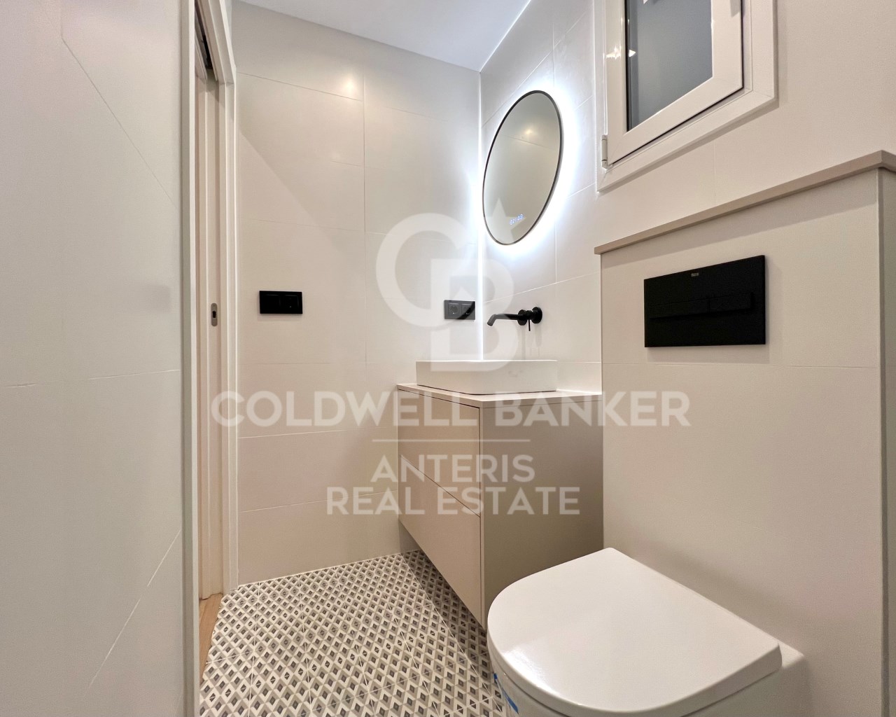 Barcelona, Barcelona, Eixample, La Dreta de l'Eix, Barcelona, Catalonia, ES, 2 Bedrooms Bedrooms, ,2 BathroomsBathrooms,Residential,For Sale,Barcelona, Barcelona, Eixample, La Dreta de l'Eix,1611380