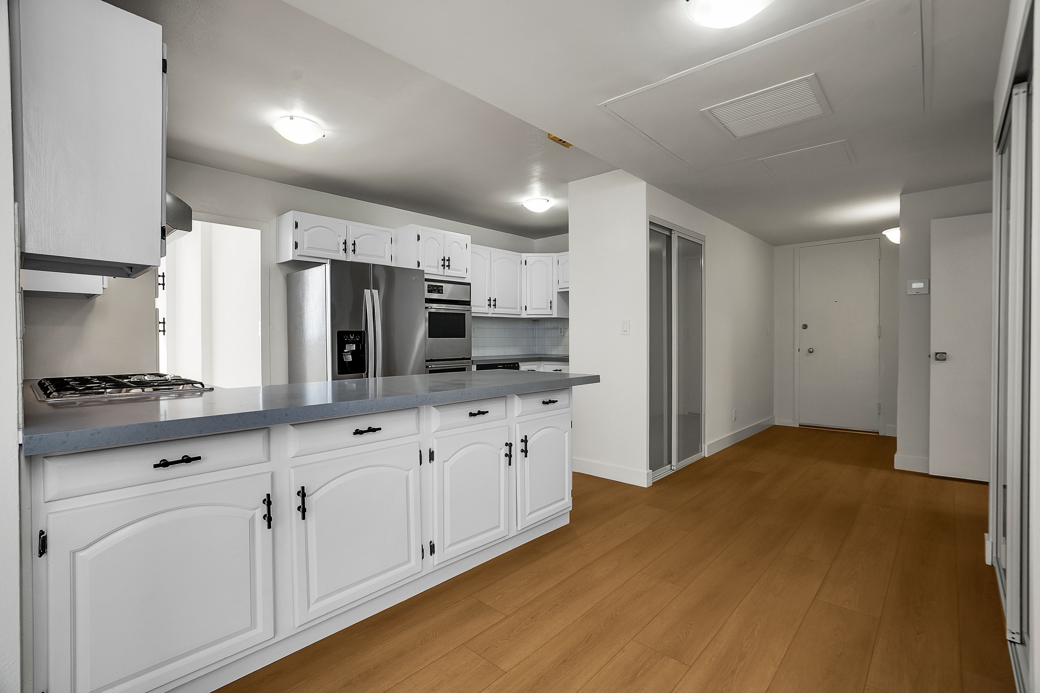  17352 W Sunset Blvd - 物件實景