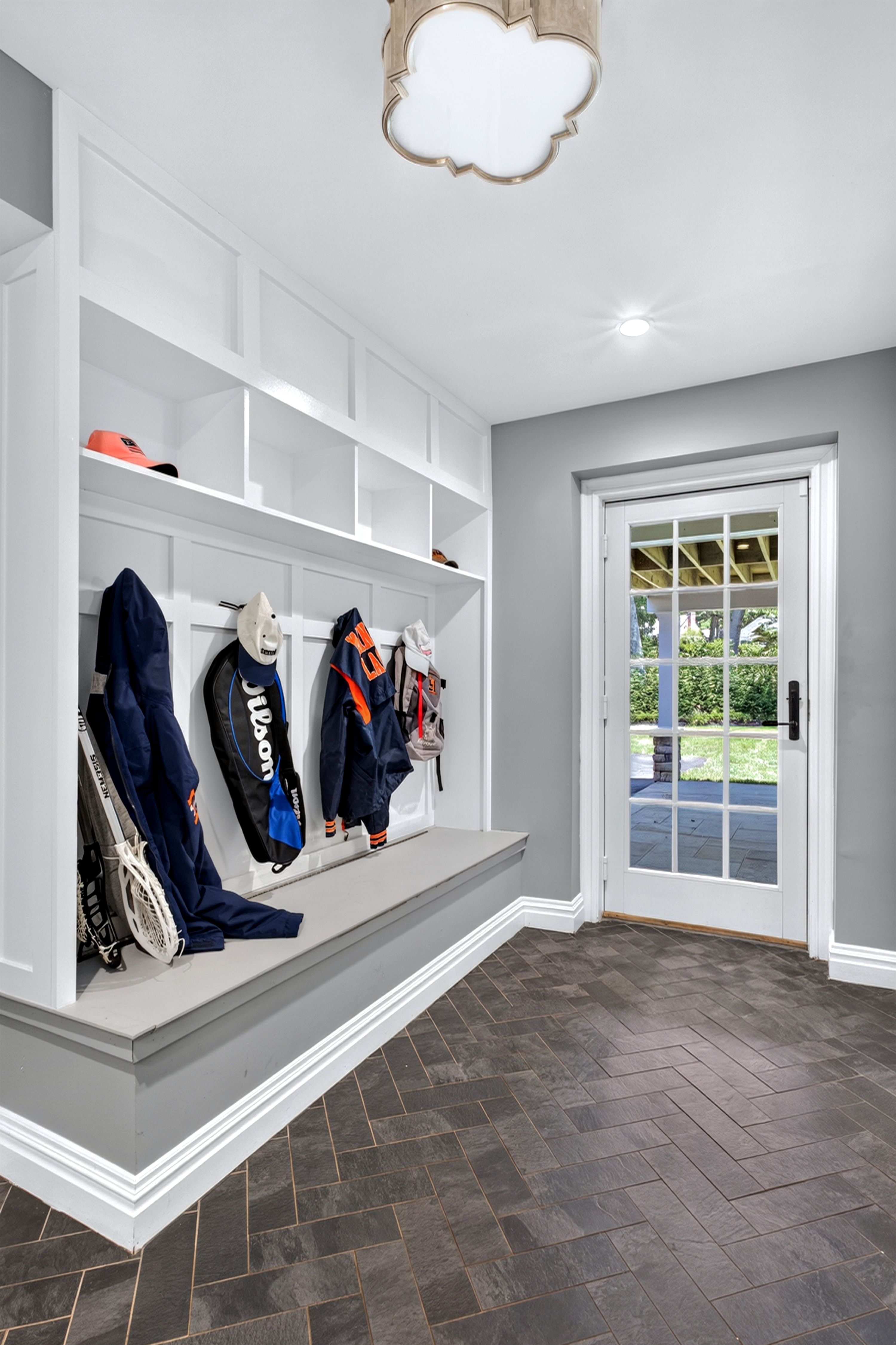  162 Manhasset Woods Road, Manhasset, NY 11030 - 物件實景
